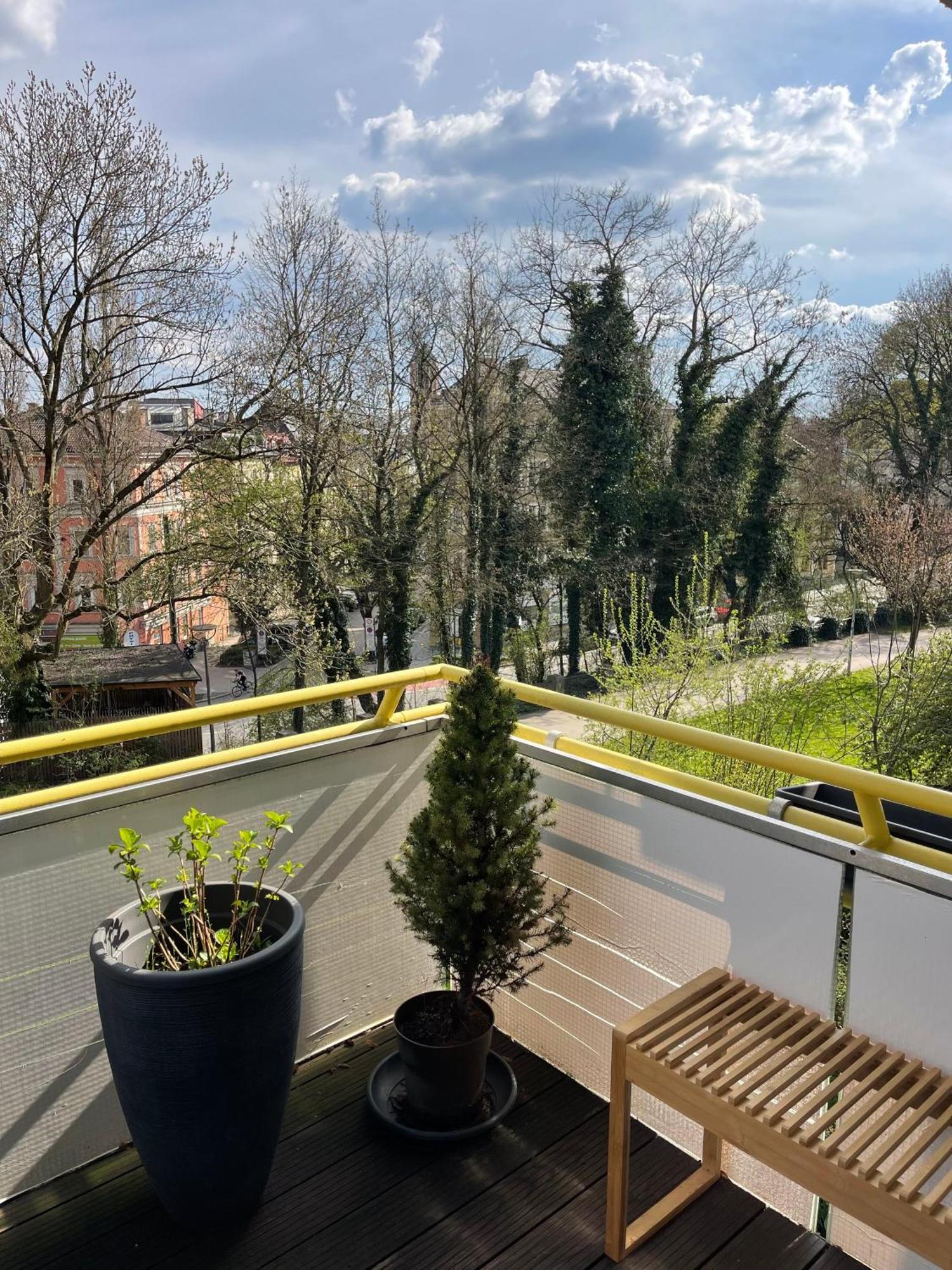 Modernes Designer Mit Balkon 5 Min Zum Oktoberfest & Apartment München